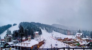 ski yoga retreat 2019